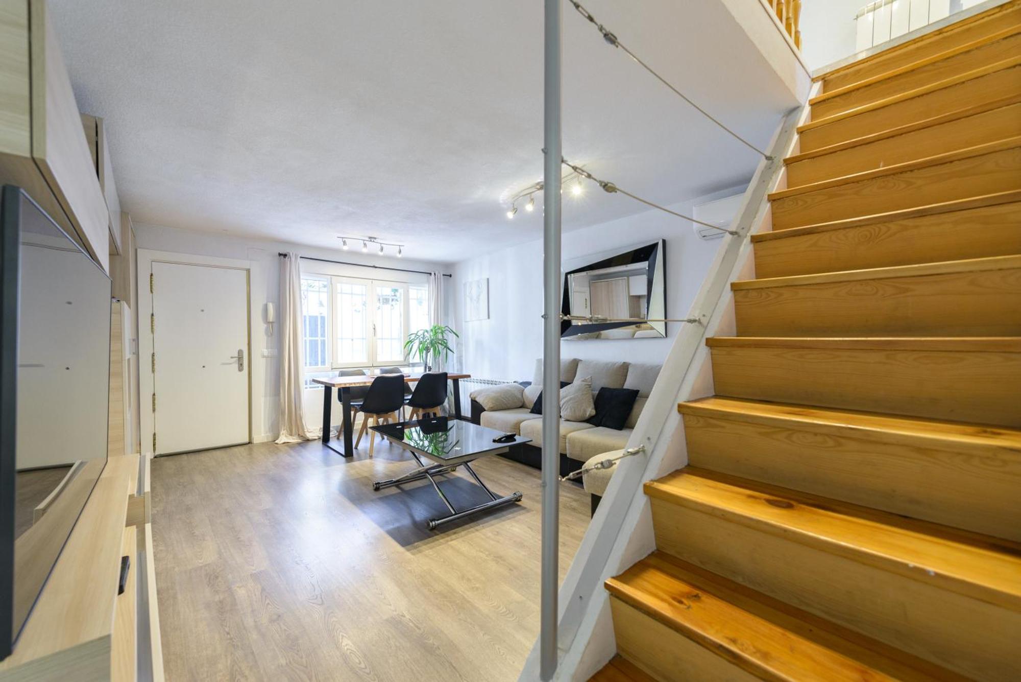 Sabadell Calle, Casa Familiar De 3 Dormitorios Con Terraza Junto Metro Fuencarral Мадрид Екстериор снимка
