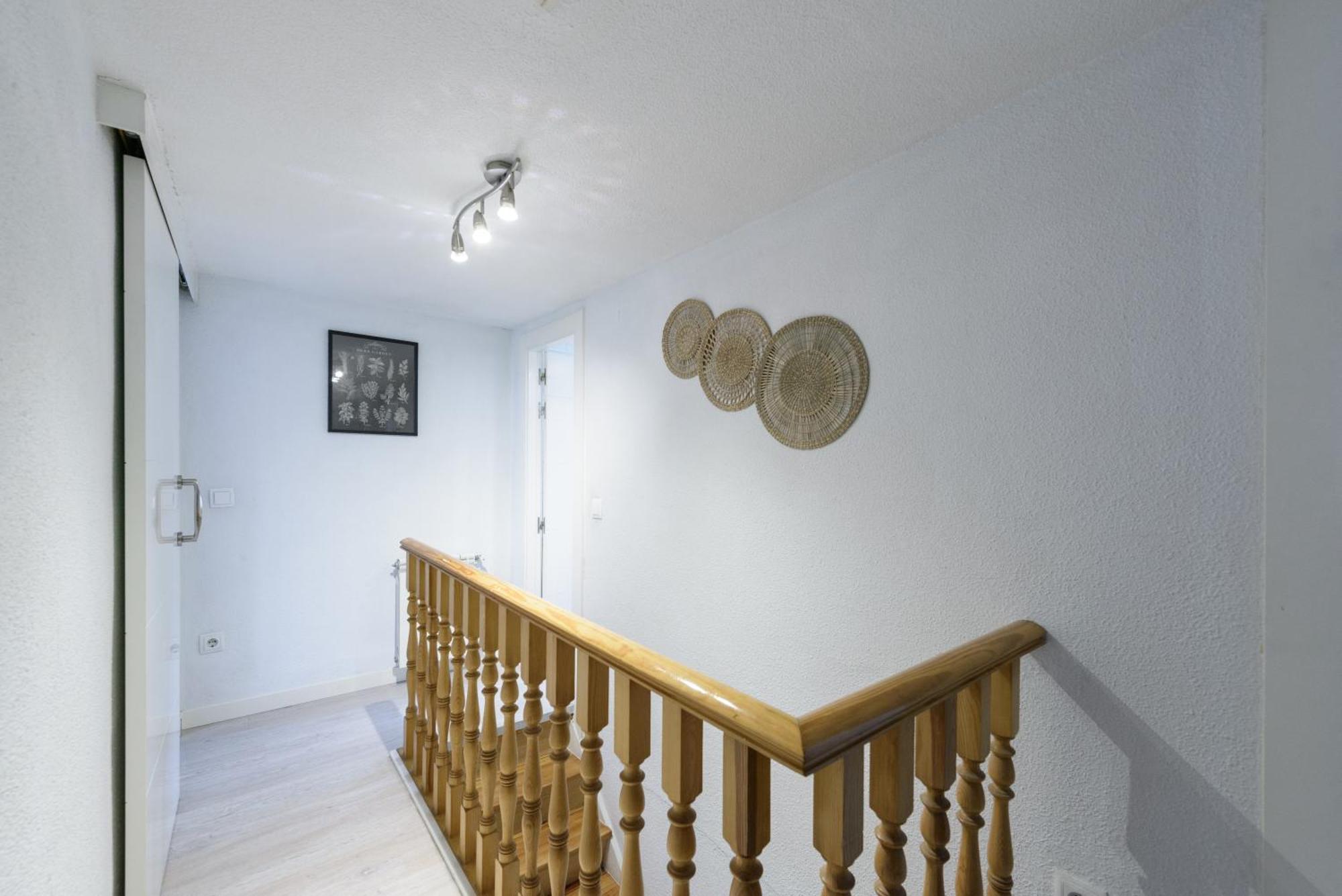 Sabadell Calle, Casa Familiar De 3 Dormitorios Con Terraza Junto Metro Fuencarral Мадрид Екстериор снимка